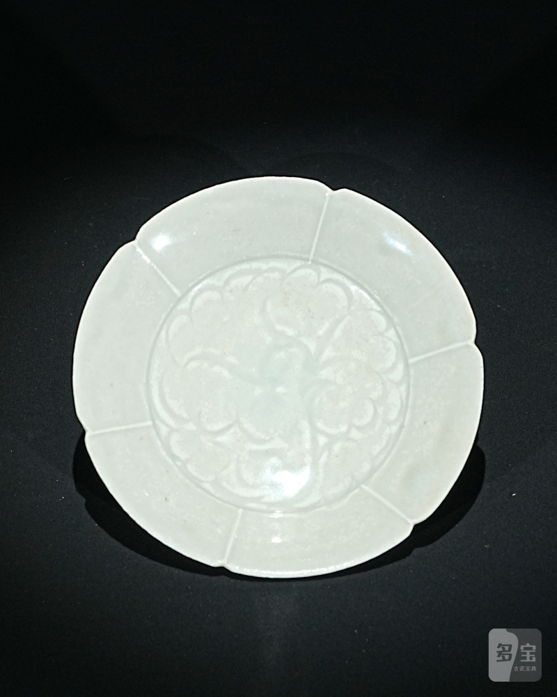明 湖田牡丹纹花口碗